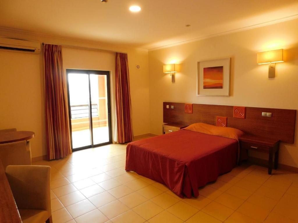 Hotel Praia Sol Quarteira Extérieur photo
